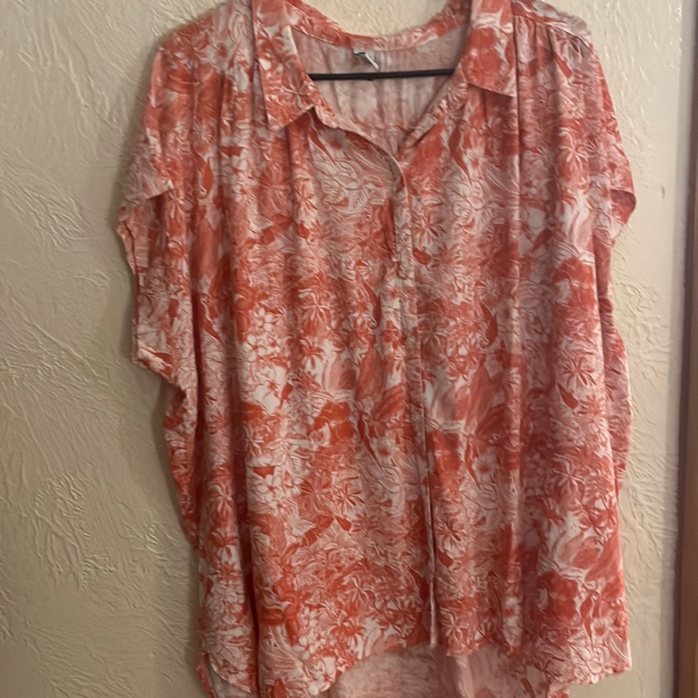 Oversized button up short sleeve hi-low top